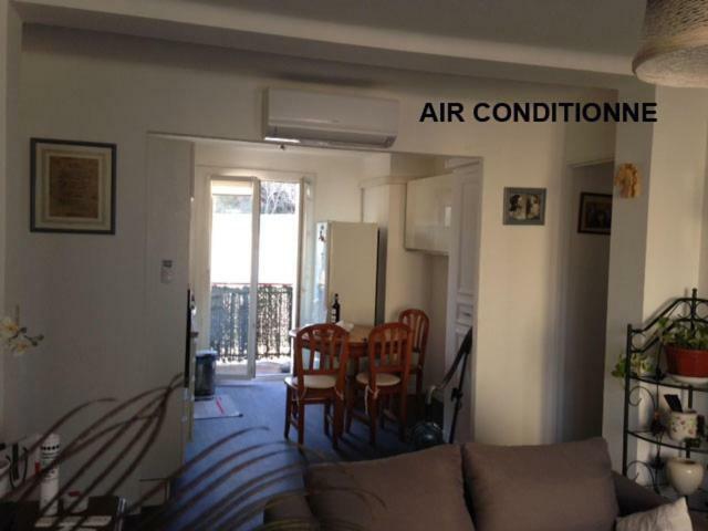 Cosy Nîmes Apartment Exterior foto